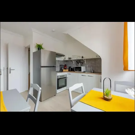 Apparemment Neuf Entree Independante Guest house