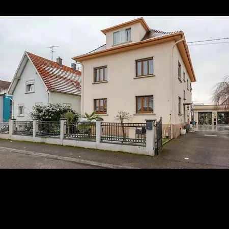 Apparemment Neuf Entree Independante *